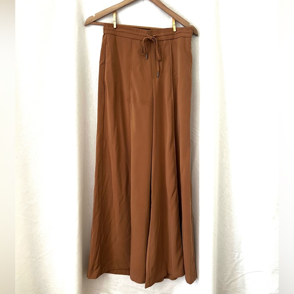 Simply Vera | Vera Wang | Caramel / Tan Wide Leg Pants | Elastic Waist |